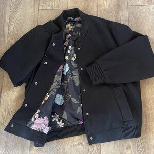 Well Worn Ladies' Bomber Style Jacket